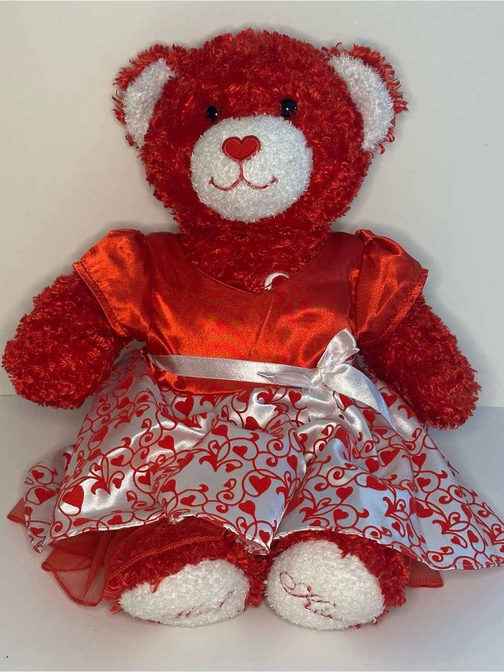 Build A Bear Sweet Hugs & Kisses Plush Teddy Bear W/ Satin Valentine Heart Dress
